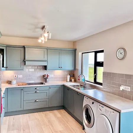 Freaghcastle House * Milltown Malbay
